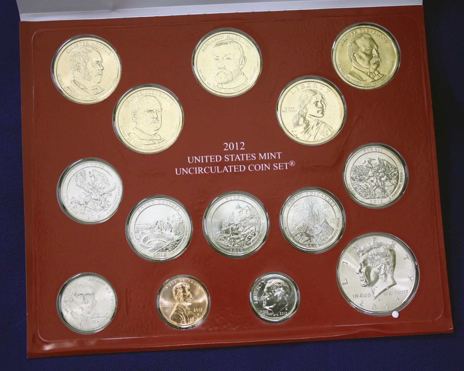 2012 Mint Set. Complete. 28 Total Coins 14 each from "P" and "D" Mints.
