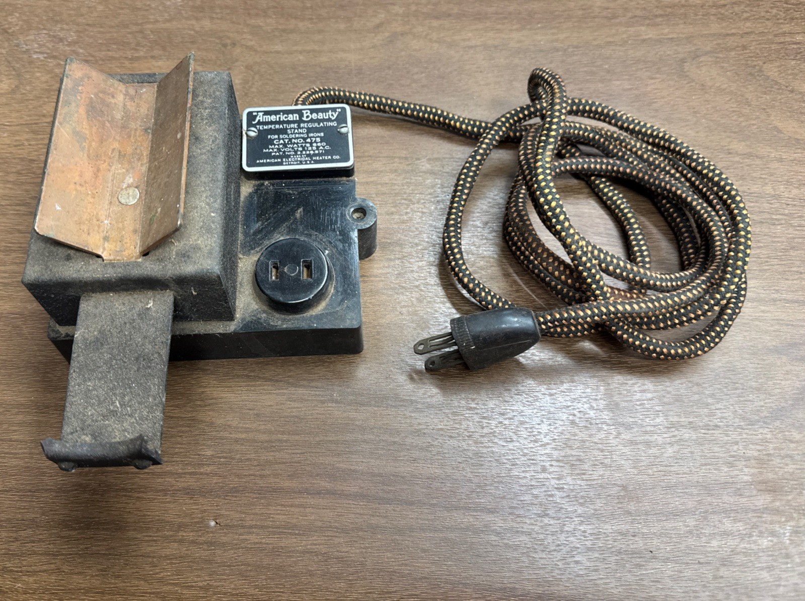 Vintage American Beauty Temperature Regulating Stand No. 475 for Soldering Irons