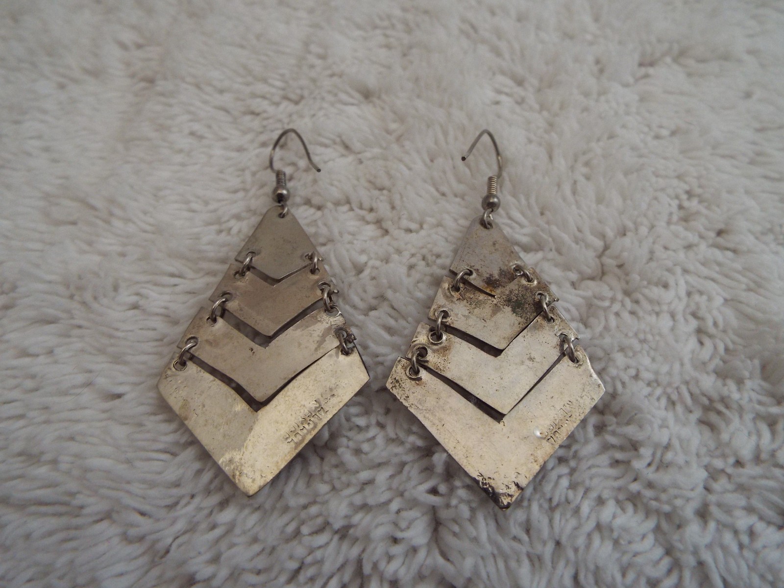 ALPACA MEXICO Abalone Chevron Pierced Earrings (G29)