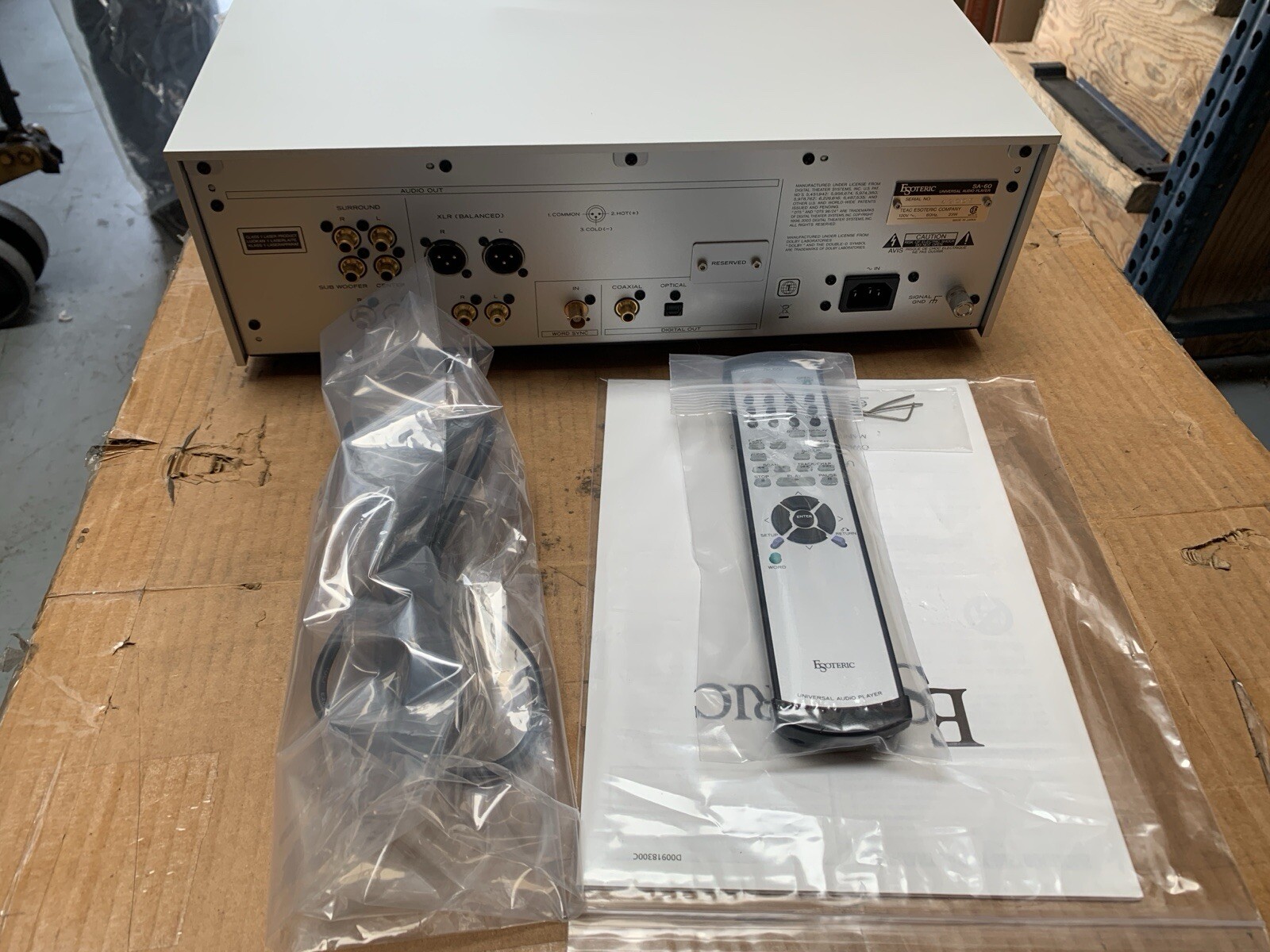 Esoteric SA-60 Universal SACD & CD Player Minty Open Box