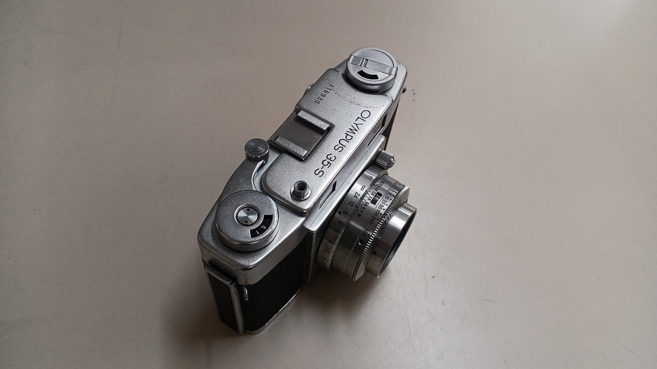 OLYMPUS OLYMPUS35-S film camera