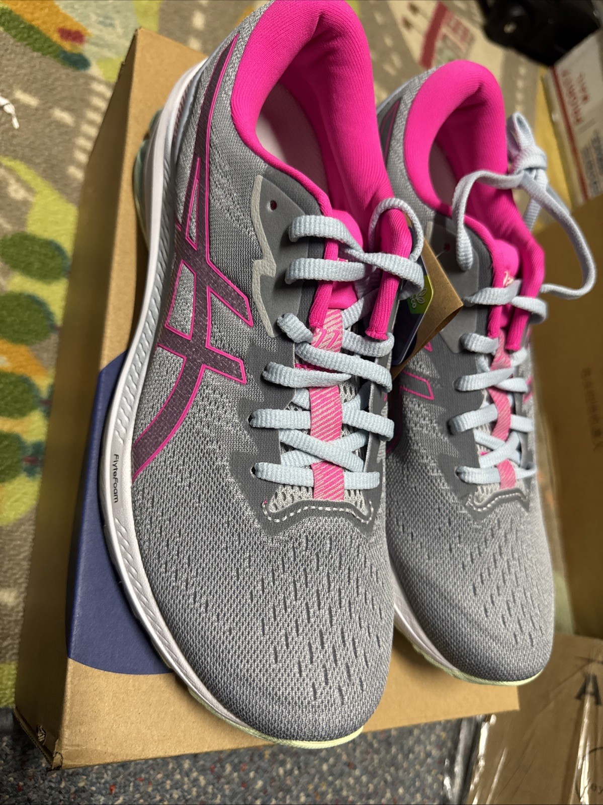 ASICS Womens Gt-1000 11 Gray Running Shoes Size 10. New In Box. Free Shipping