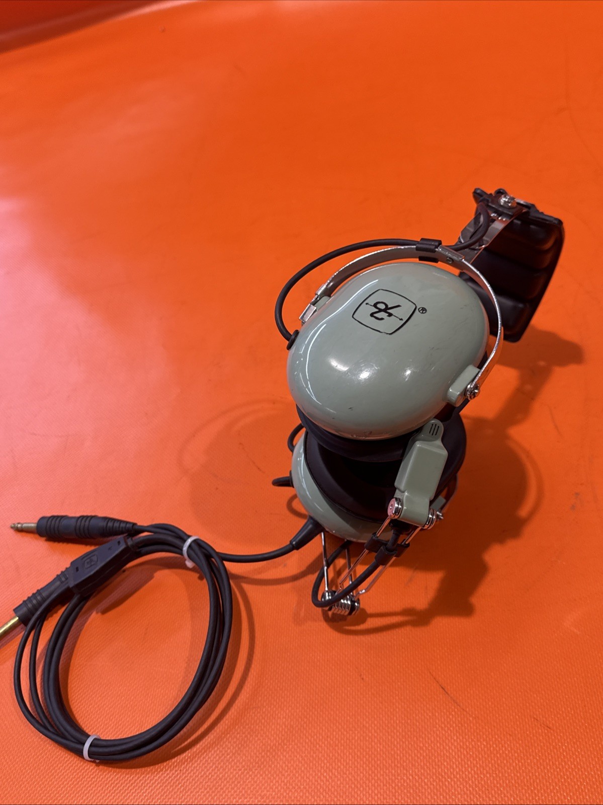 David Clark Model H10-40 Aviation Headset with M4 Microphone perfect condition