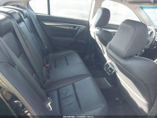 TL 2011 Glove Box 4950864