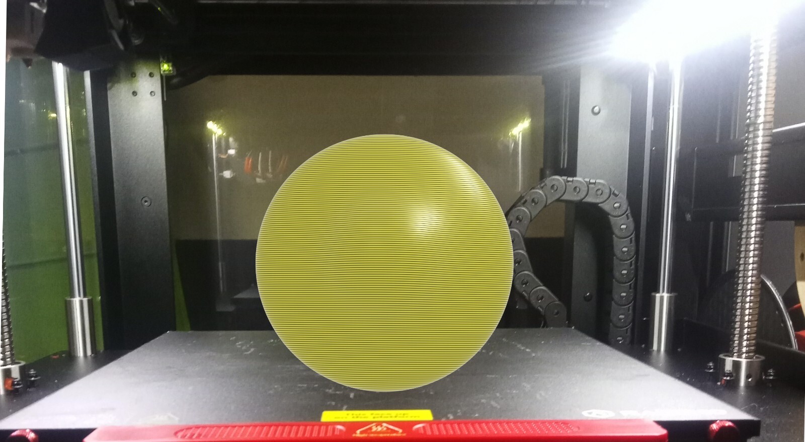 Ufo model ( Yellow )