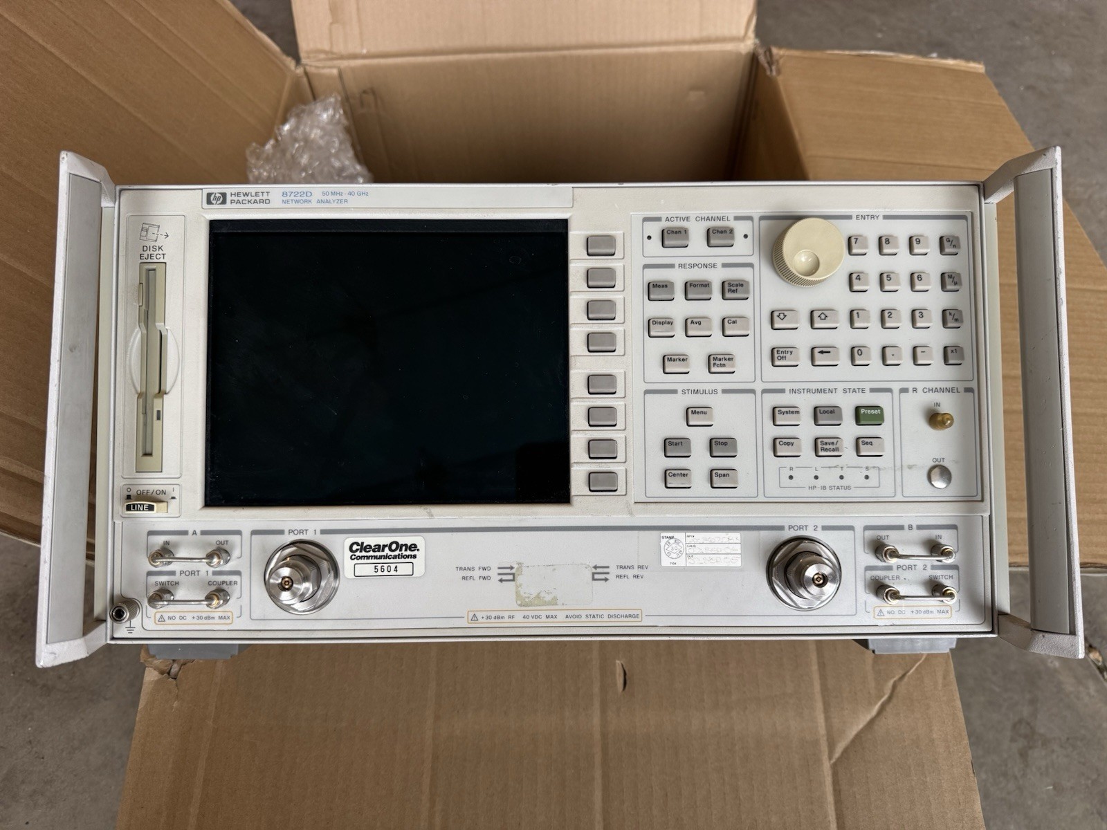 HP 8722D 50 MHz to 40 GHz frequency coverage Options 012,089,400