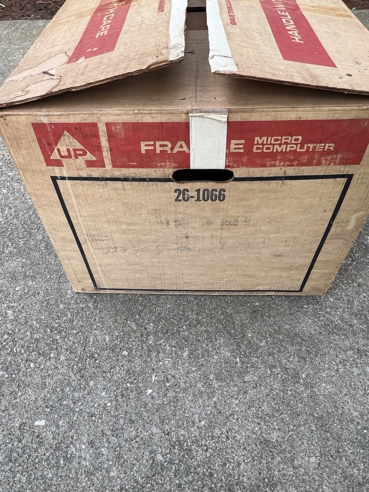 🇺🇸Radio Shack TRS-80 Model 3 Microcomputer In Original Box W/Cover🇺🇸