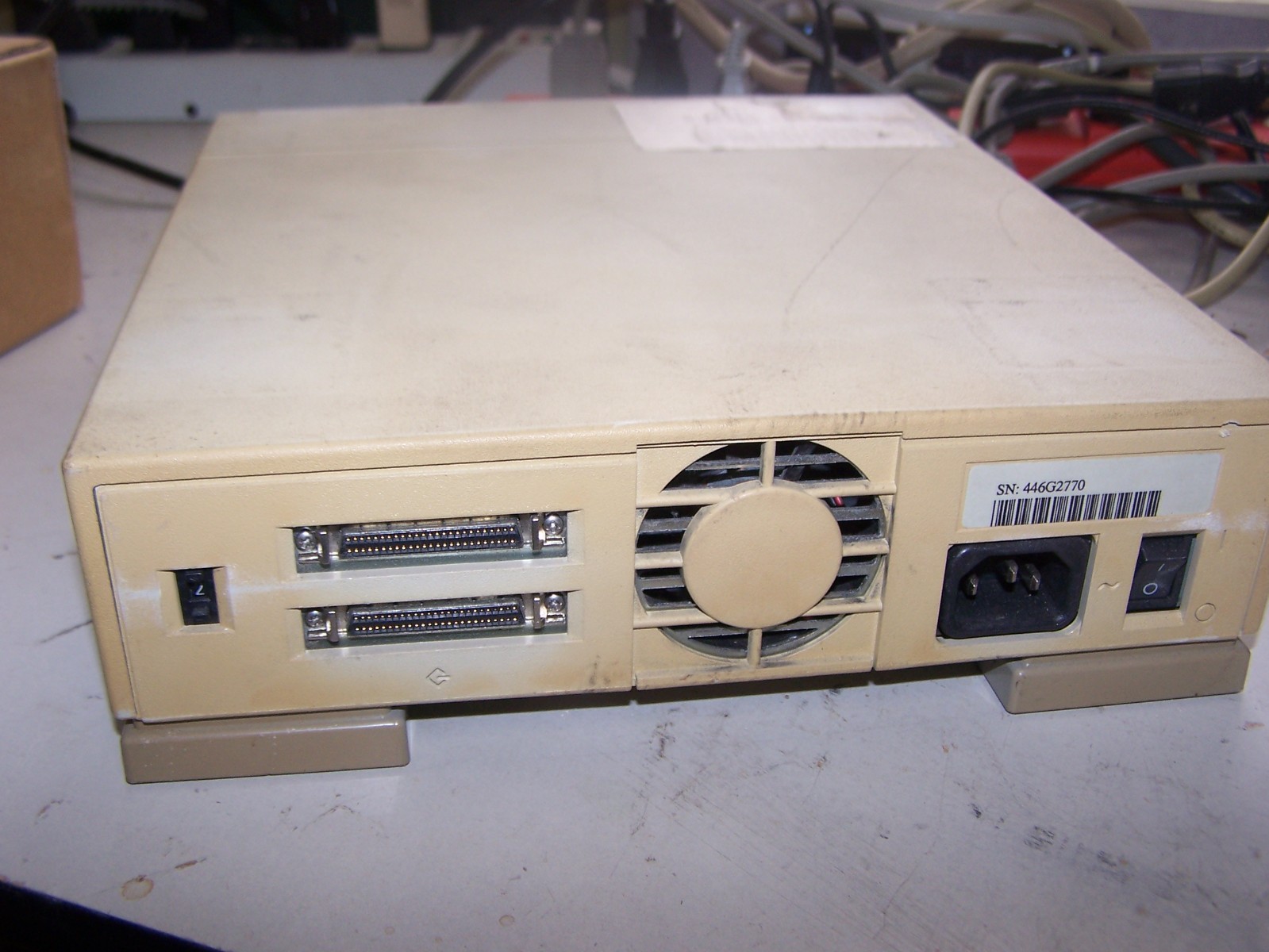 Sun Microsystems Model 411 X567A-ST External SCSI Drive SOLD AS IS