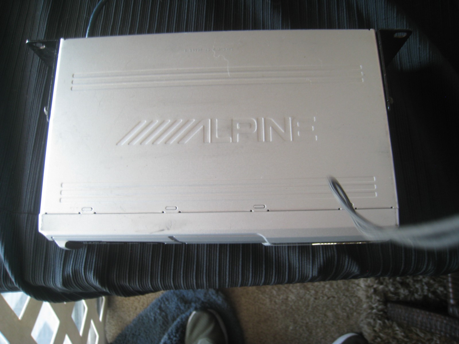 ALPINE  CHA-S634   AI-NET C.D.CHANGER - W/ Cable and Cartidge - Works Great