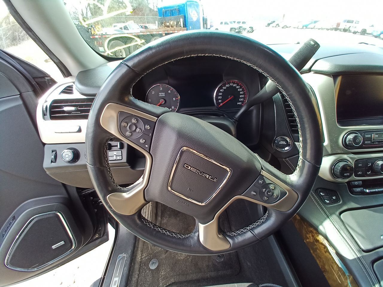 Camera/Projector Head-up Display With Multifunction Fits 15-20 ESCALADE 11864793