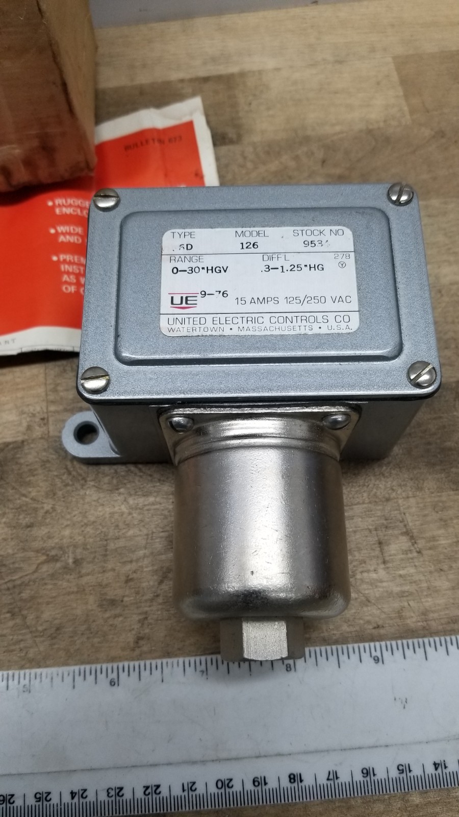 UNITED ELECTRIC  J6D-126, Pressure Switch, Stock 9534, 0-30 INHG, 0.3-1.25" HG