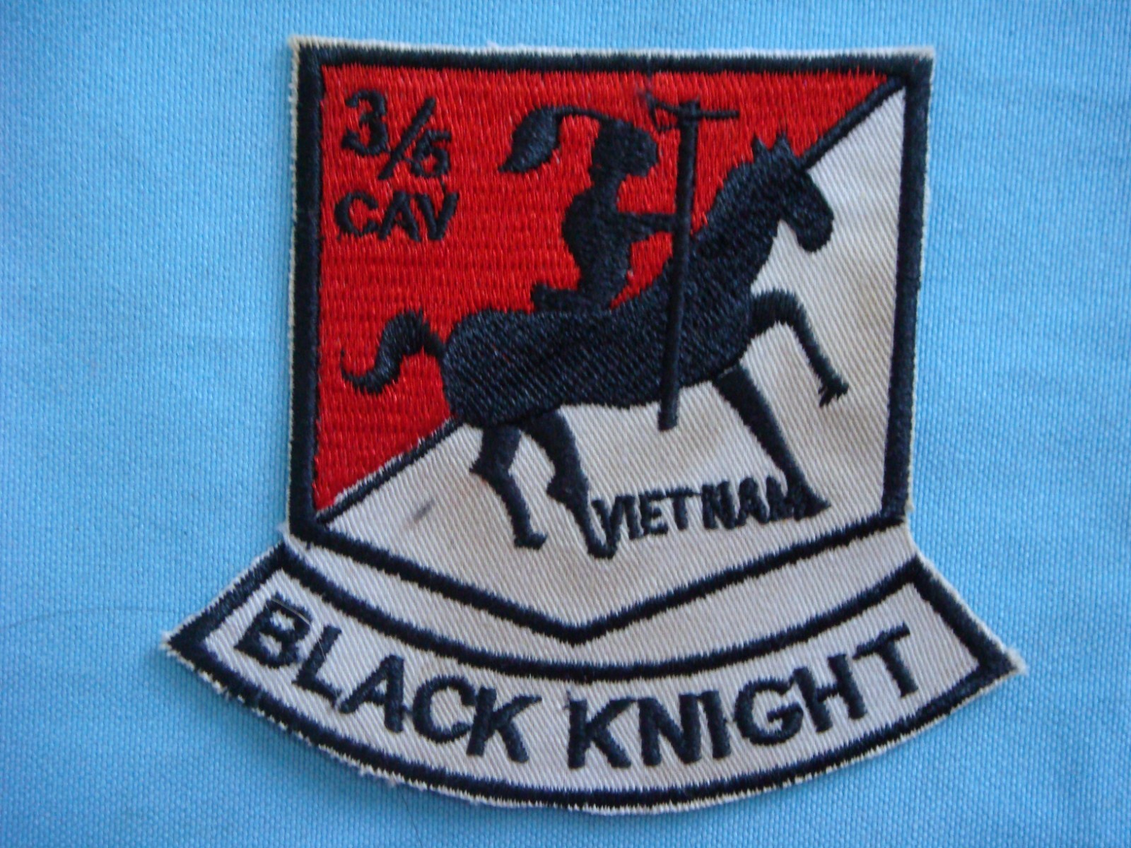 VIETNAM WAR PATCH, US 3rd SQUADRON 5th ARMORED CAVALRY REGIMENT BLACK KNIGHT
