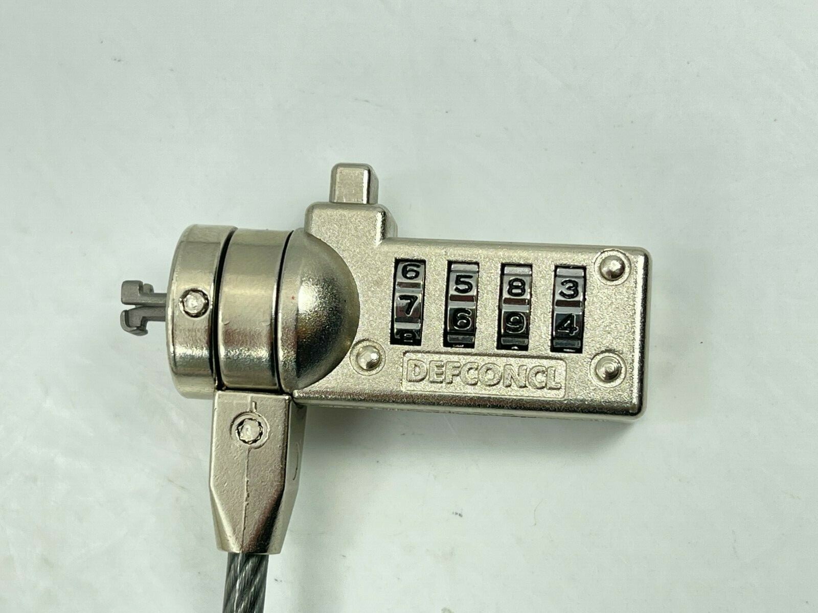 Targus Defcon SCL Serialized Cable Lock Notebook Computer 6.5 Feet