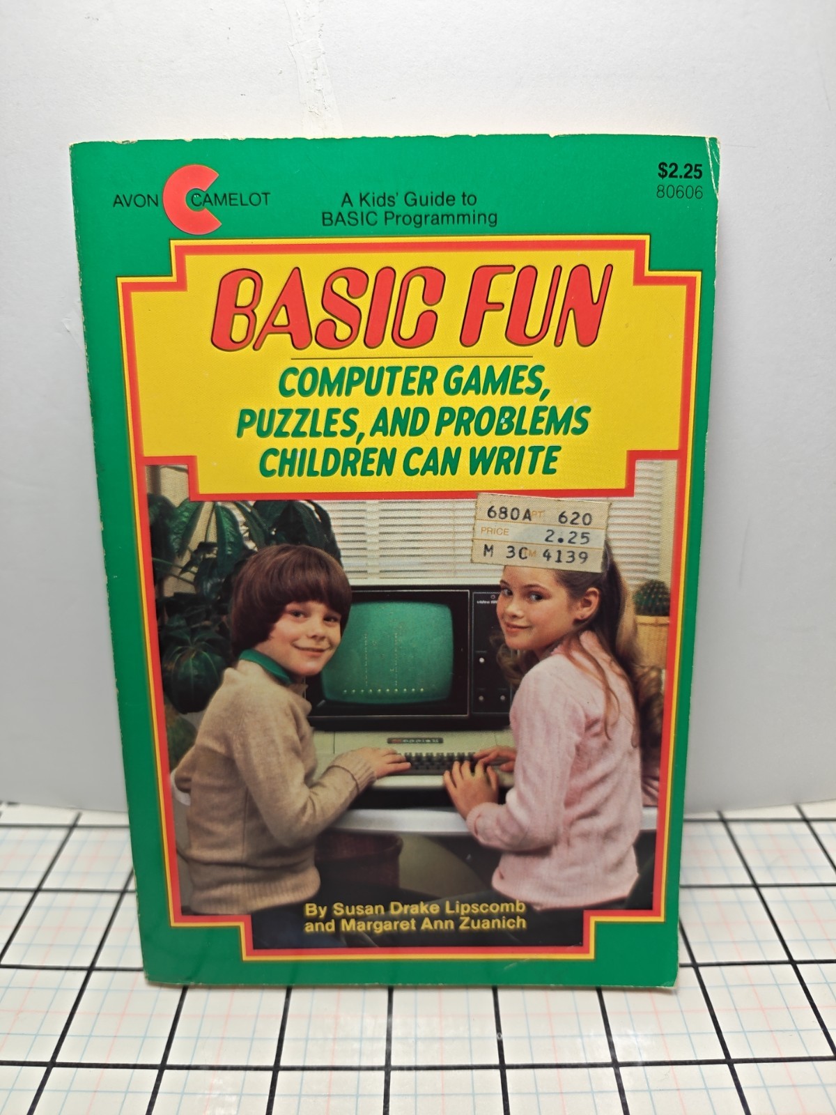 Lot of 4 VTH computer books Cheap Video Cookbook, Basic Programs Games, Apple 2