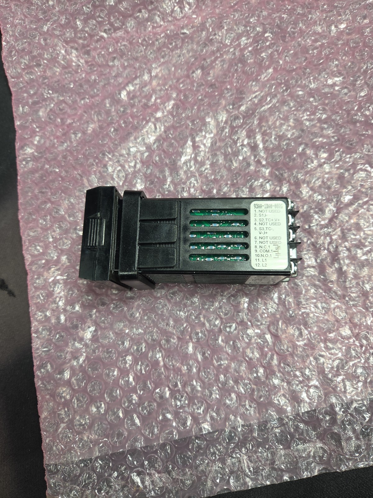 Watlow Series 93 temperature / process controller 93AA-1DA0-00RG
