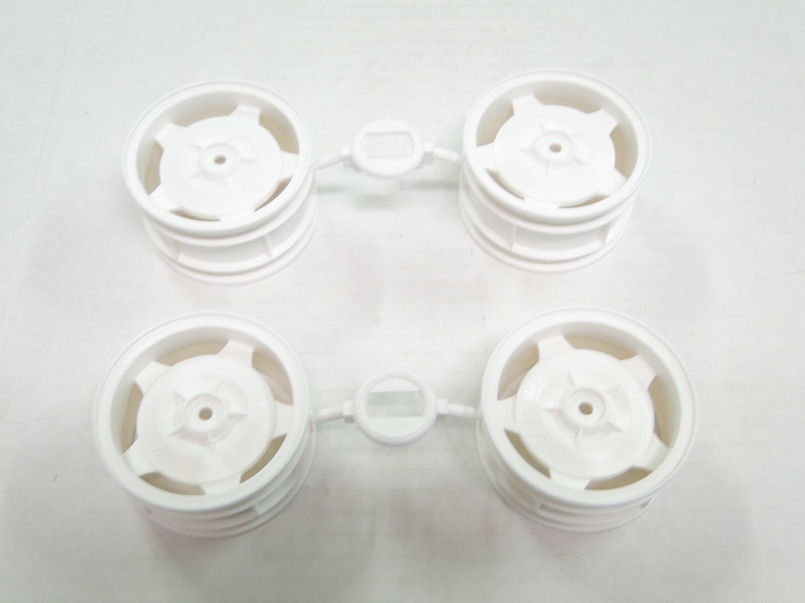 *NEW TAMIYA TOP FORCE 2017 Wheels Set Front & Rear UE20
