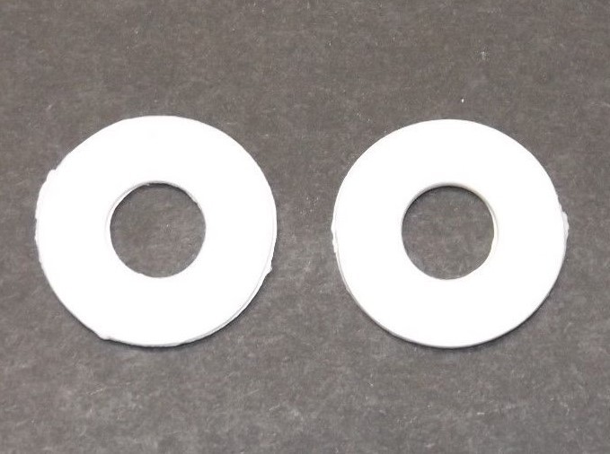 SET OF 2 - 1" WHITE RUBBER WASHERS SLIPS 1/8IP LAMP PIPE NEW 67256K
