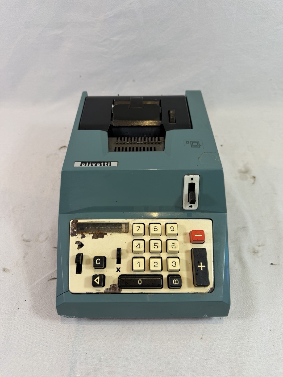 Olivetti Summa Quanta 20 Vintage Calculating Machine (Italy) Metal
