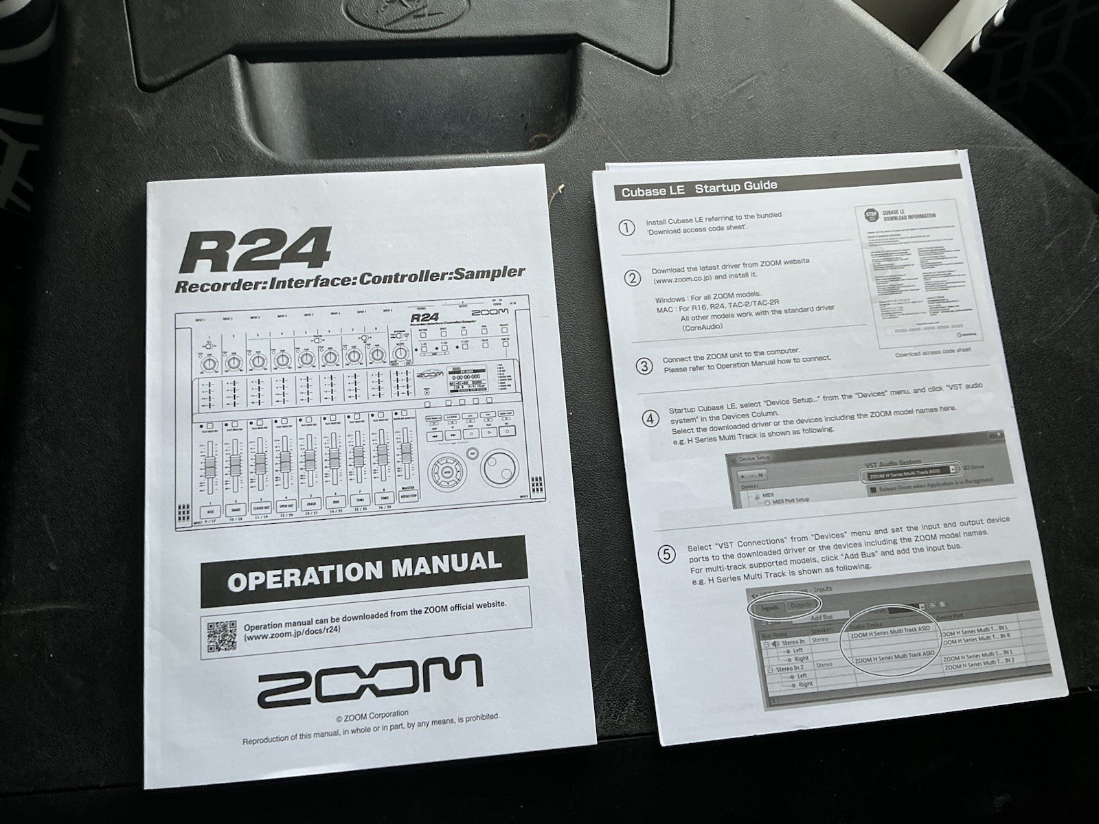 Zoom R24 Digital Multitrack Recorder Audio Interface DAW Controller Sampler!