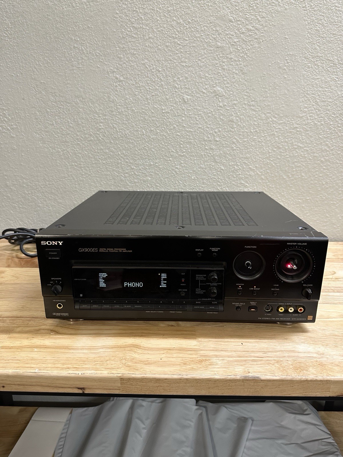 SONY Digital Signal Processing STR-GX900ES AM/FM Receiver 100 Watts Per Channel