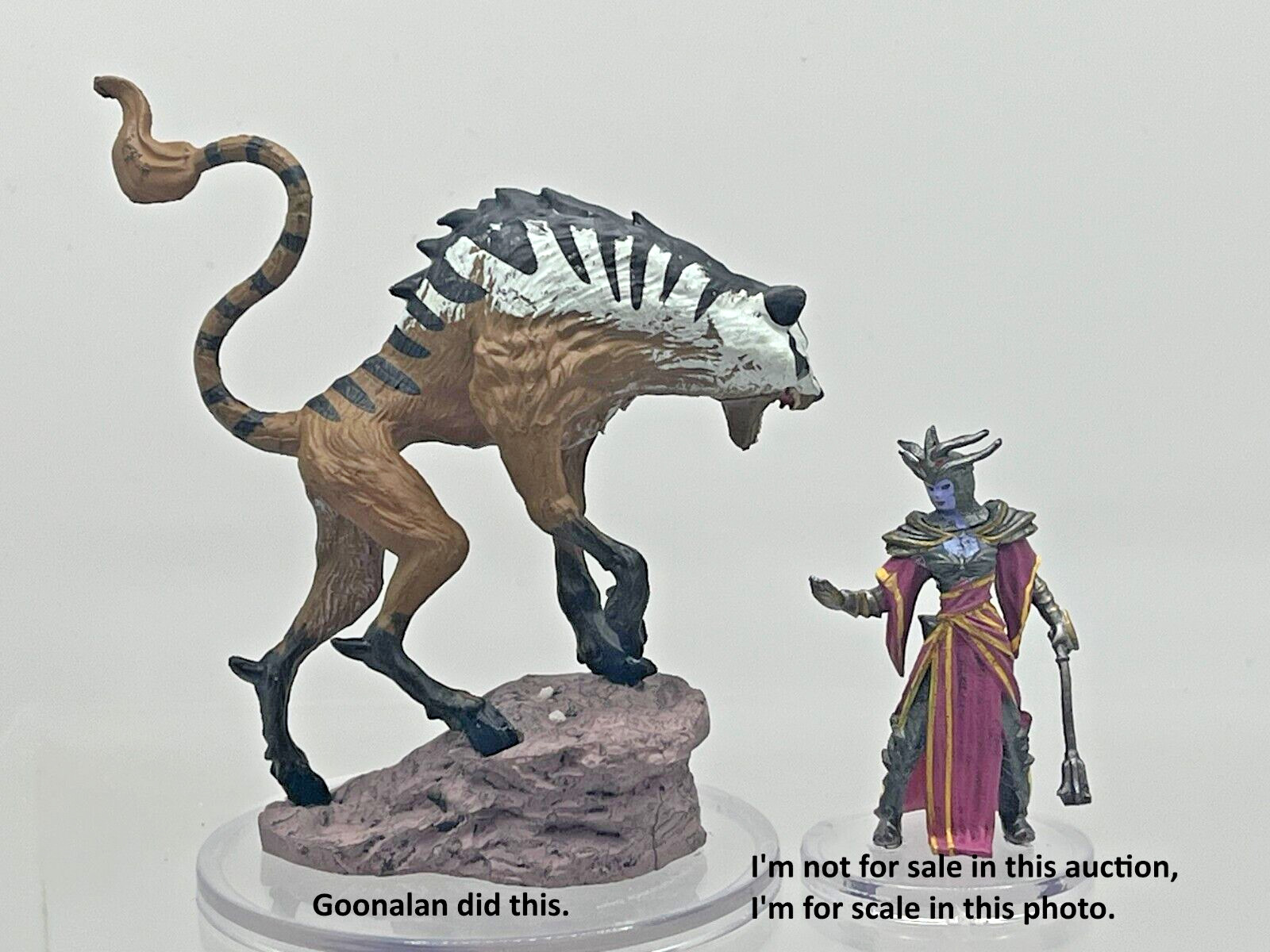 D&D Pathfinder Mini Darklands Rising 32 Leucrotta UC LARGE