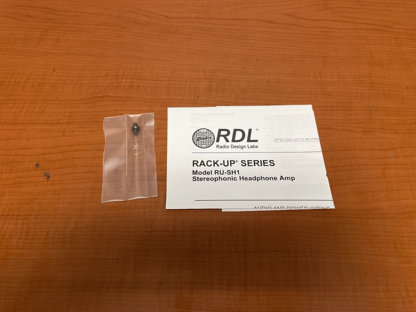 RDL RU-SH1 Stereo Headphone Amplifier RACK-UP Series