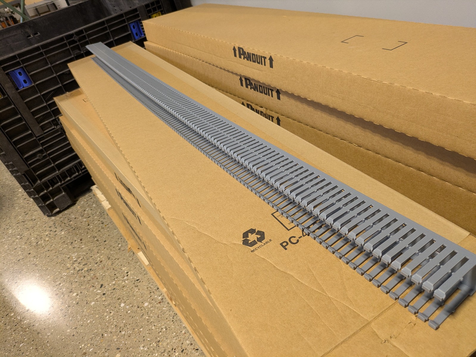 Panduit Wire Duct F2X3LG6 60ft