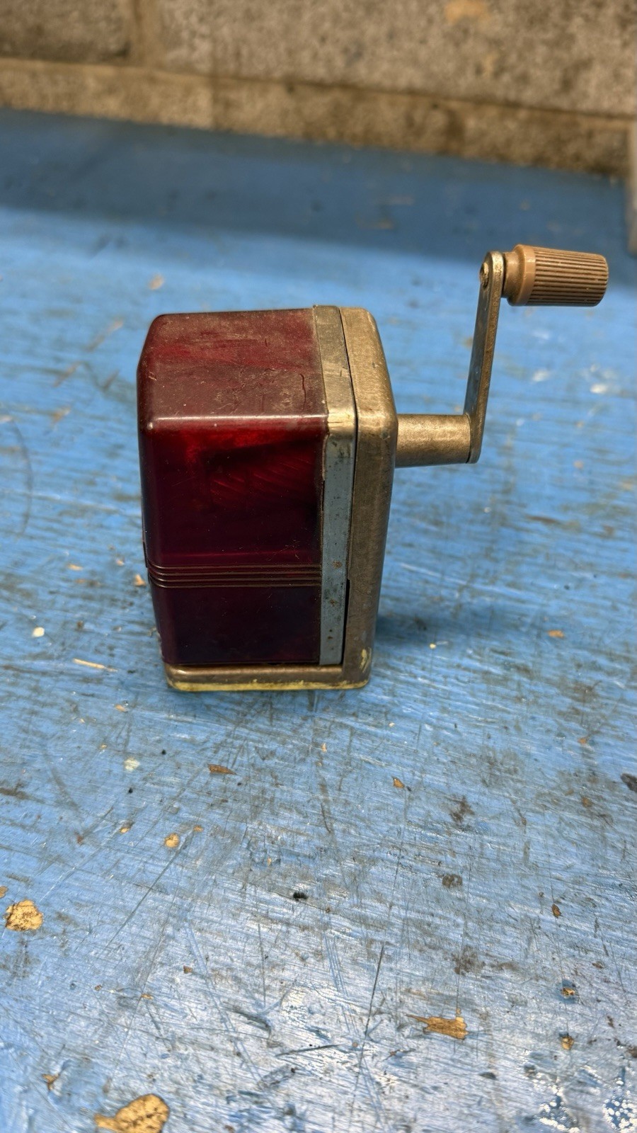 Bostonette Vintage Pencil Sharpener Red Translucent Hopper Working