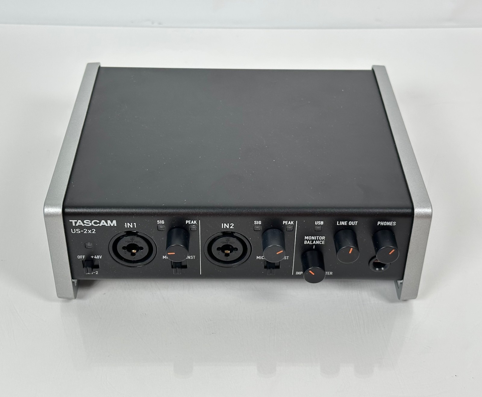 TASCAM Audio Interface US-2x2 USB MIDI AUDIO INTERFACE
