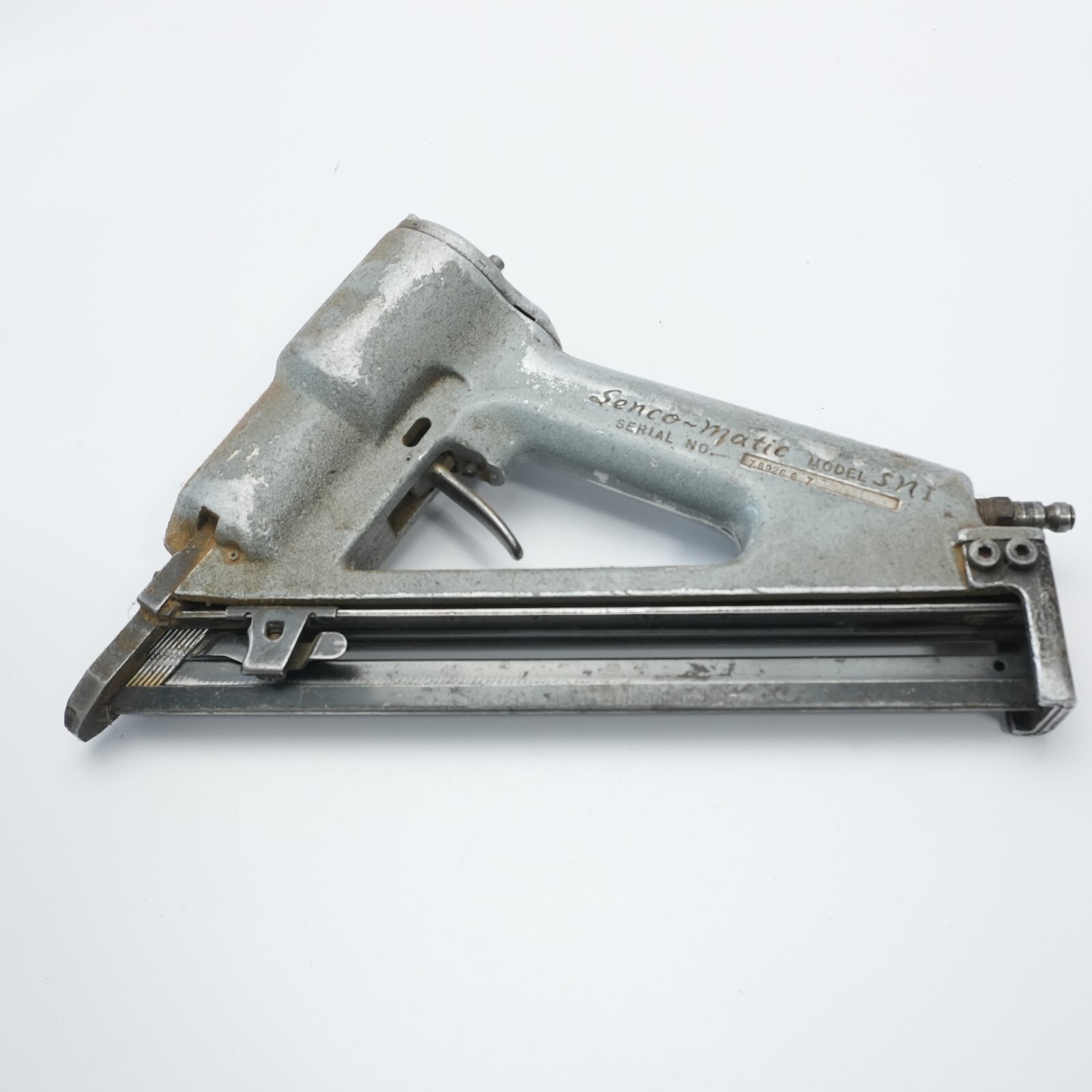 Senco SN1 Angle Finish Nailer- 15 ga