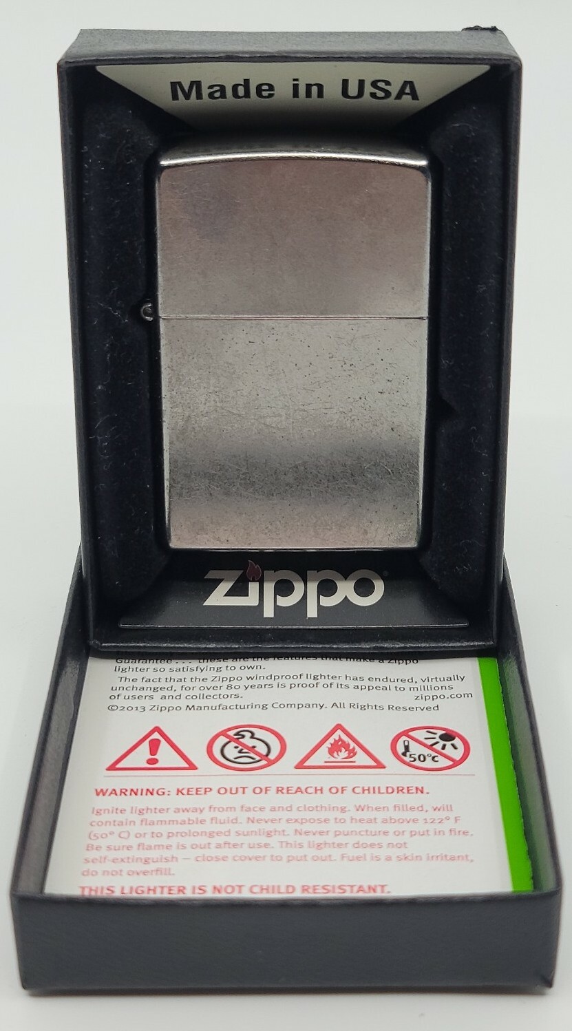 NEW UNUSED ZIPPO WINDPROOF LIGHTER ORIGINAL BOX  BRADFORD PA USA