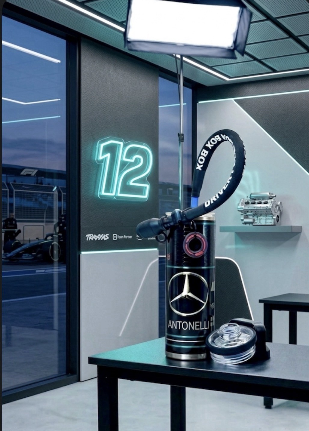 MERCEDES  BOTTLE F1