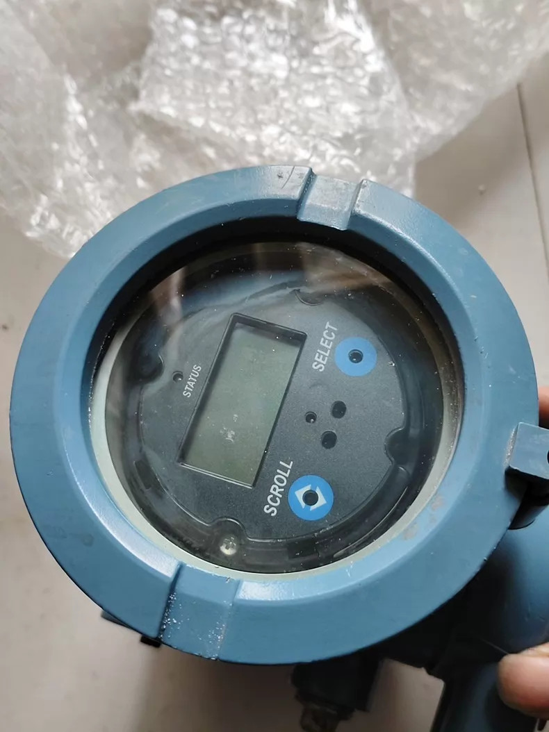 Micro Motion 1700R11ABUMZZZ Flow Sensor Used 1PCS