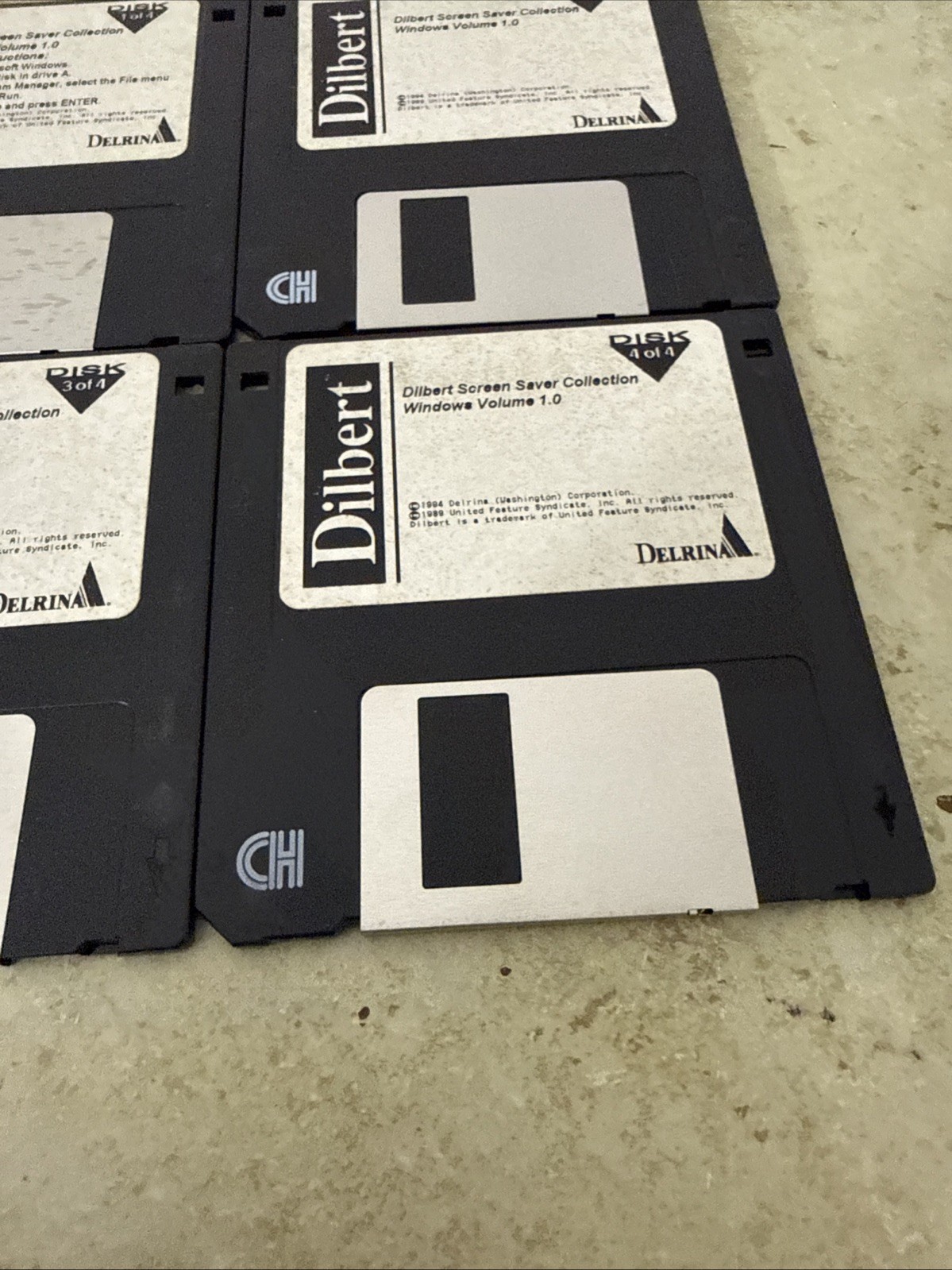 Dilbert Screen Saver Collection 3.5 Floppy 4 Discs