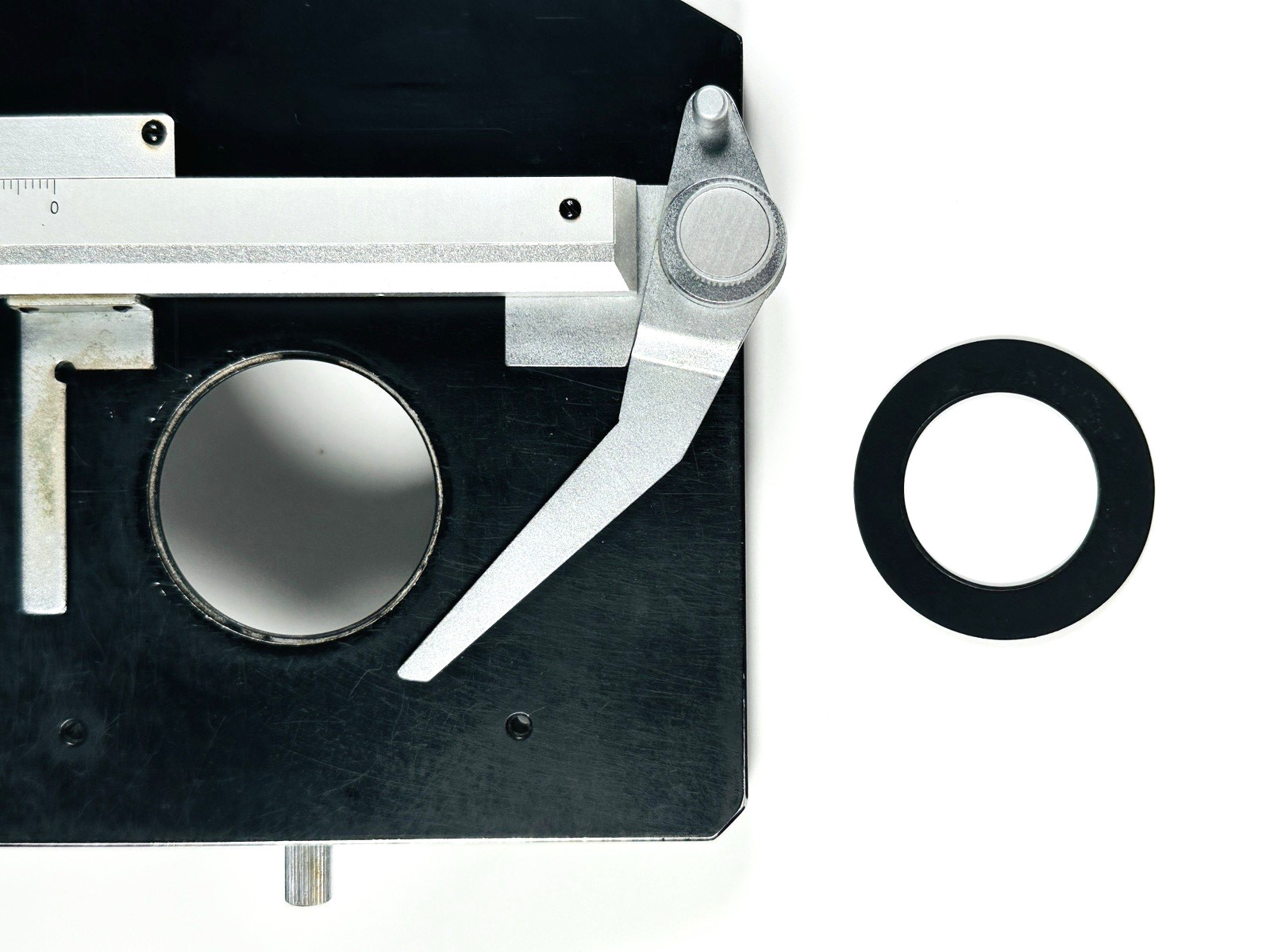Nikon S-KT, S-KE Microscope Rectangular X-Y Mechanical Stage with Stage Insert
