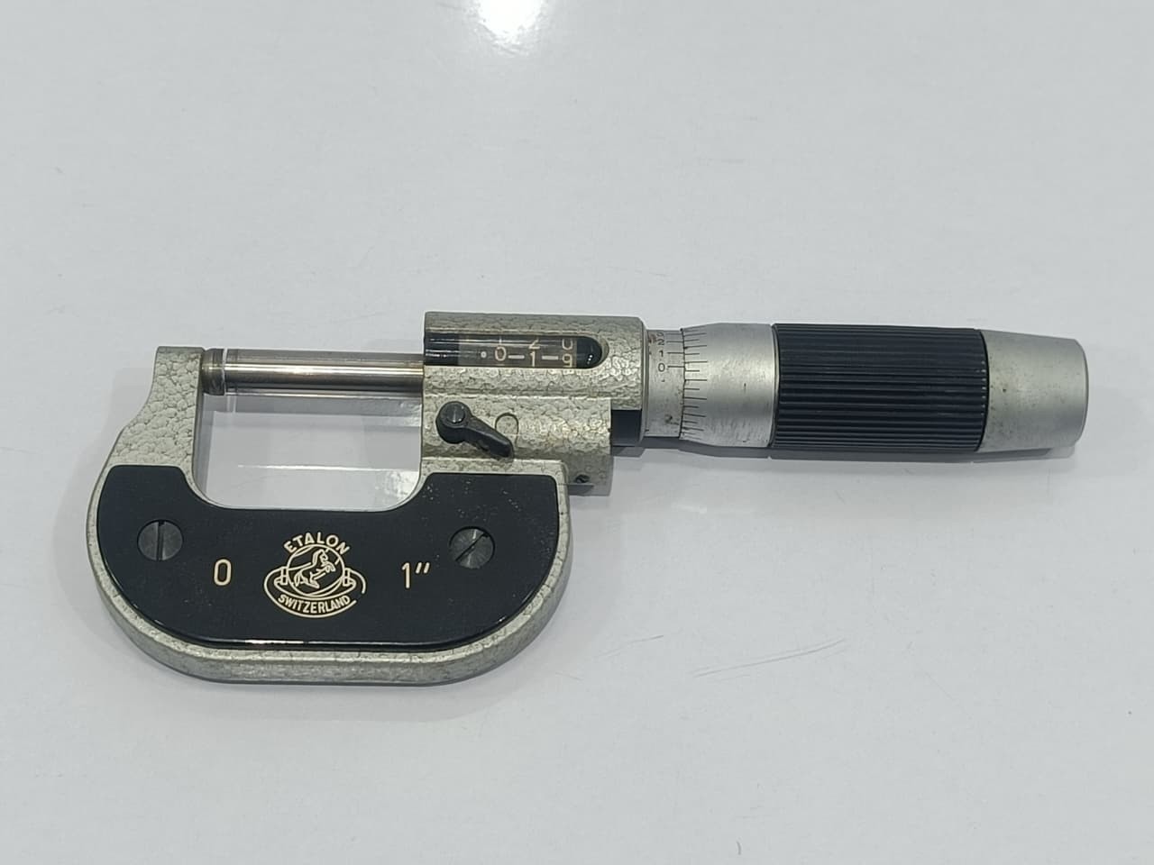 Etalon Switzerland 0–1″ Outside Micrometer – stock surplus  (other)