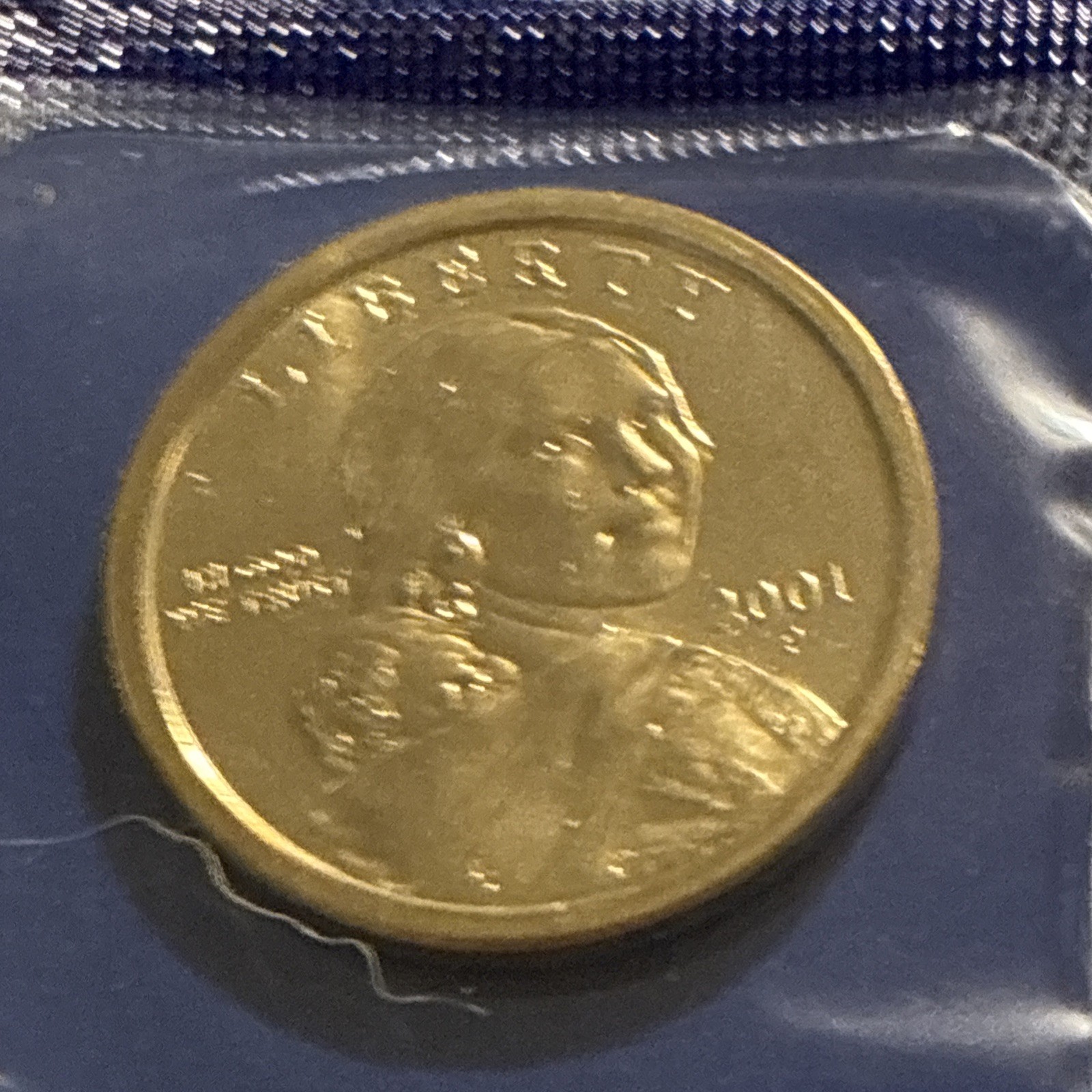 2001 P Sacagawea Native  American Dollar • BU • From US Mint set • #260128