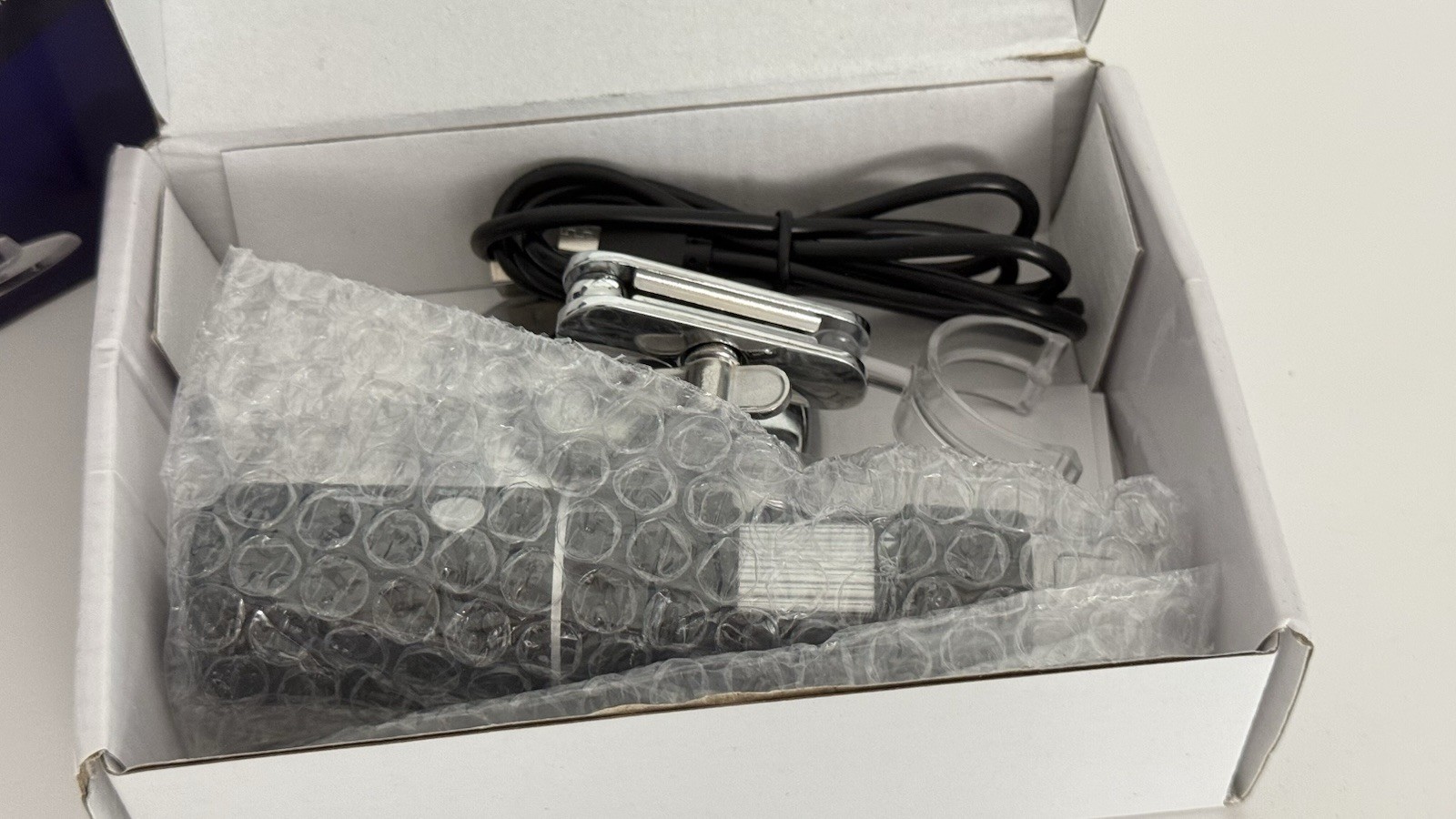 Yinama Wi-Fi Digital Microscope, Video, LED, Video, 1000X Magnification Range