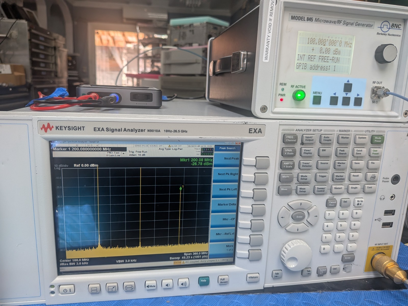 BNC Berkeley Nucleonics Signal Generator 845 Mini Handheld Cald! 20 Ghz Options