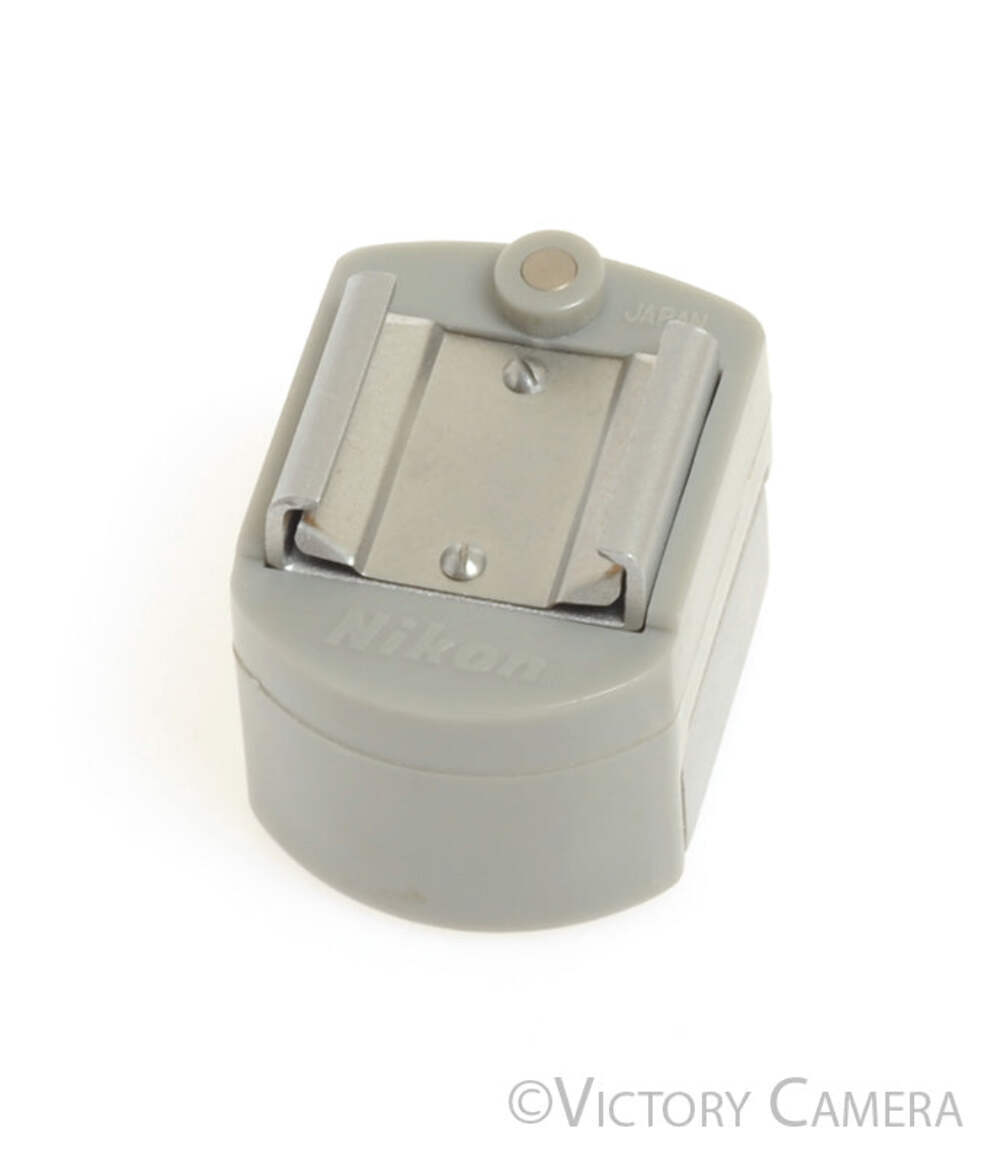 Nikon F Photomic Flash Shoe Adapter [EXC]