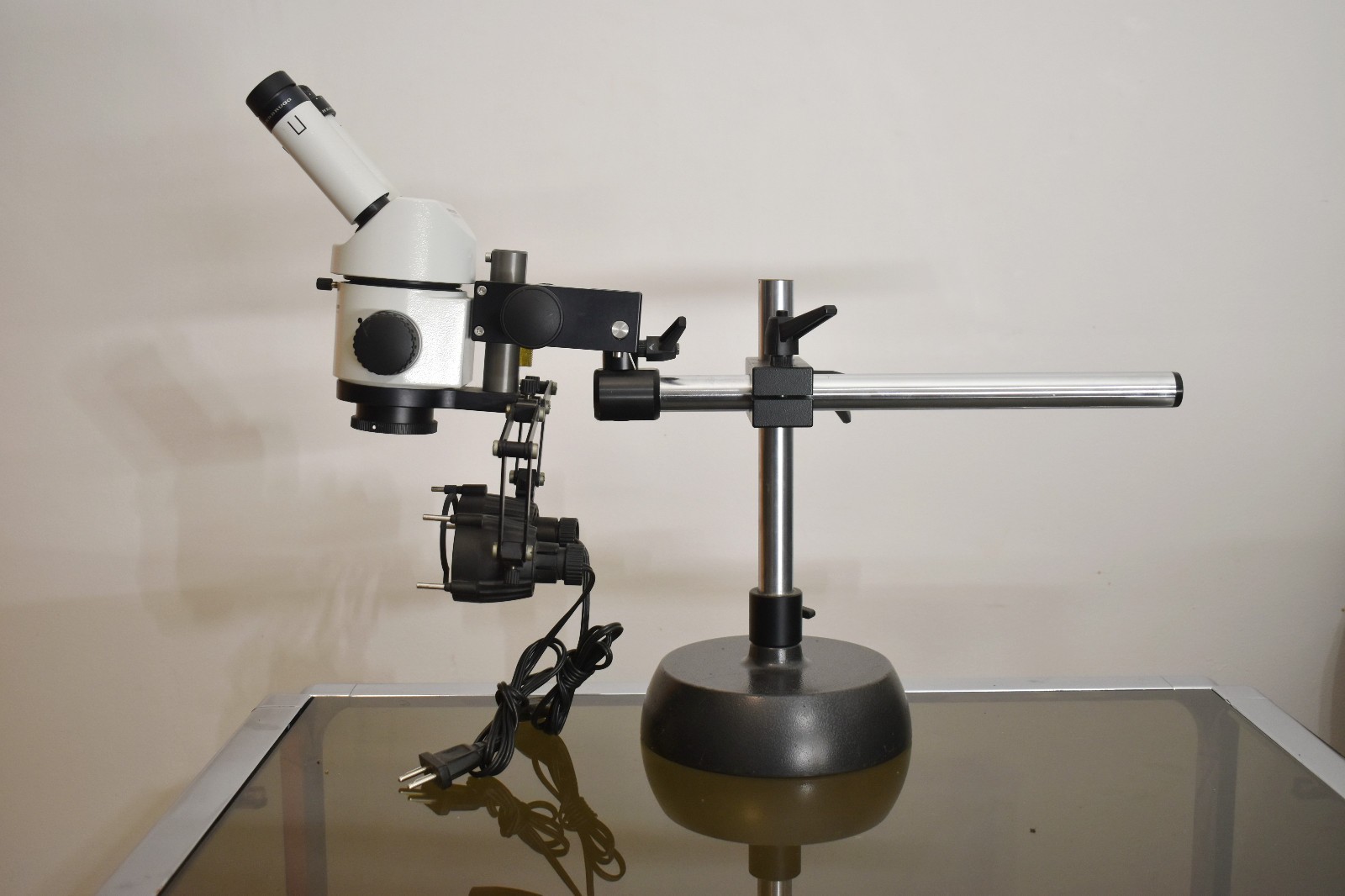 Vintage  H. Wild Heerbrugg  M3B Microscope