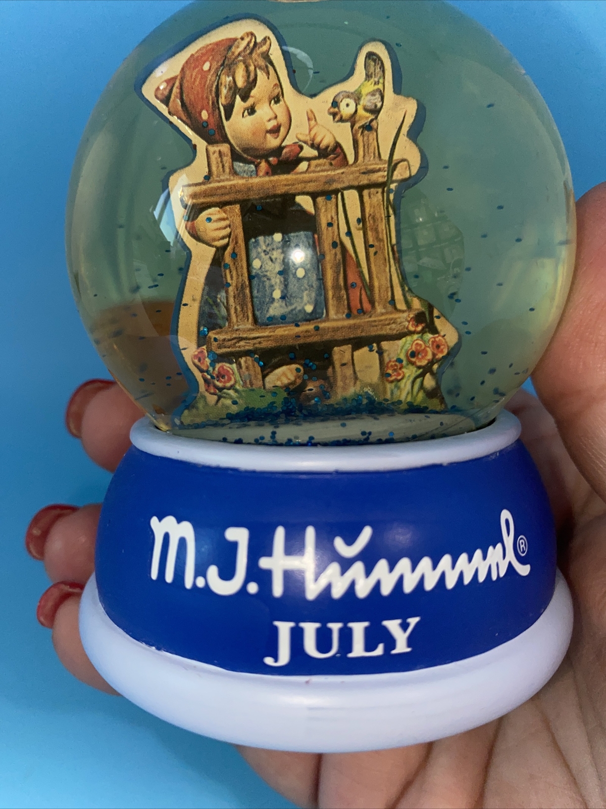 M.J. Hummel Snow Globe Month Of July - Willabee & Ward Switzerland