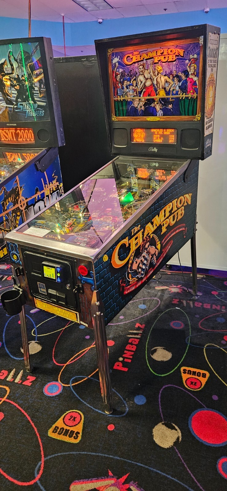THE CHAMPION PUB Pinball Machine - Bally 1998 - 2444