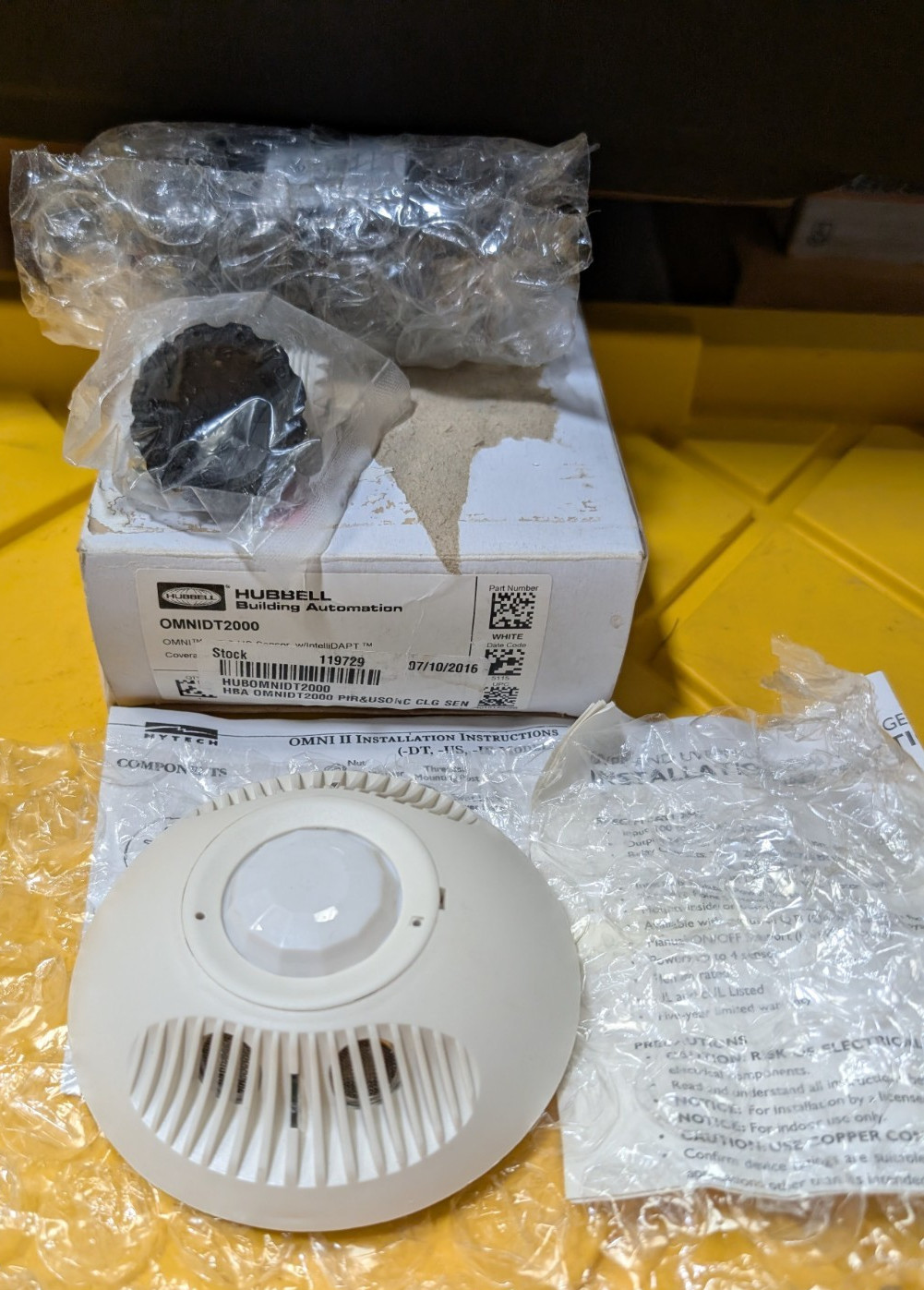 👀NEW HUBBELL 2000 SQ FT DUAL TECHNOLOGY OMNI PIR & US SENSOR OMNIDT2000