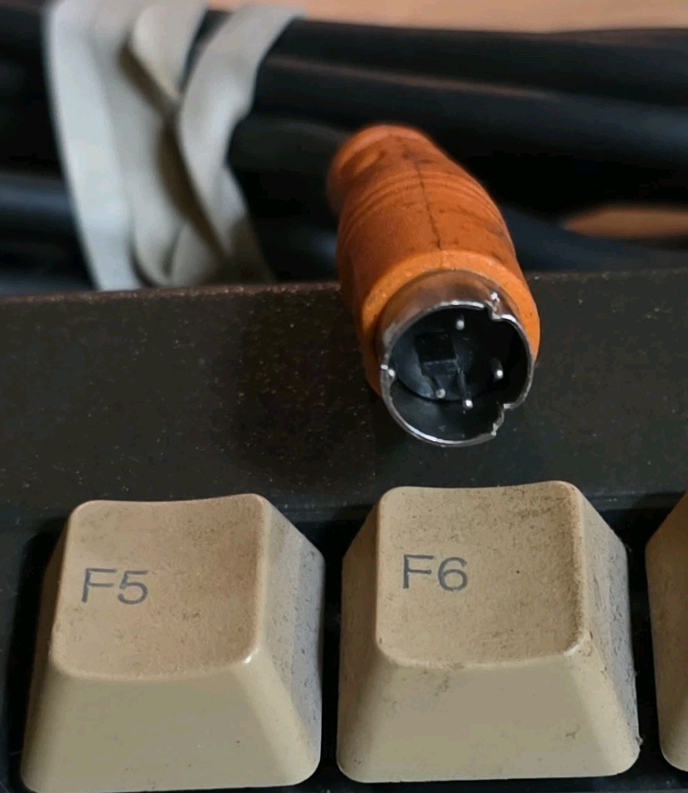 Vintage Monorail Computer Keyboard & Mouse 1996