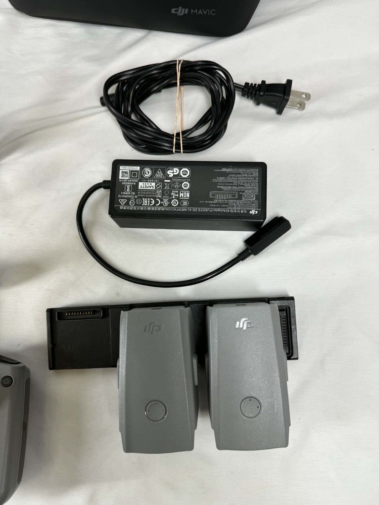 DJI Mavic Air 2 4K Camera Drone w/ Controller & 2 Batteries TS 363012