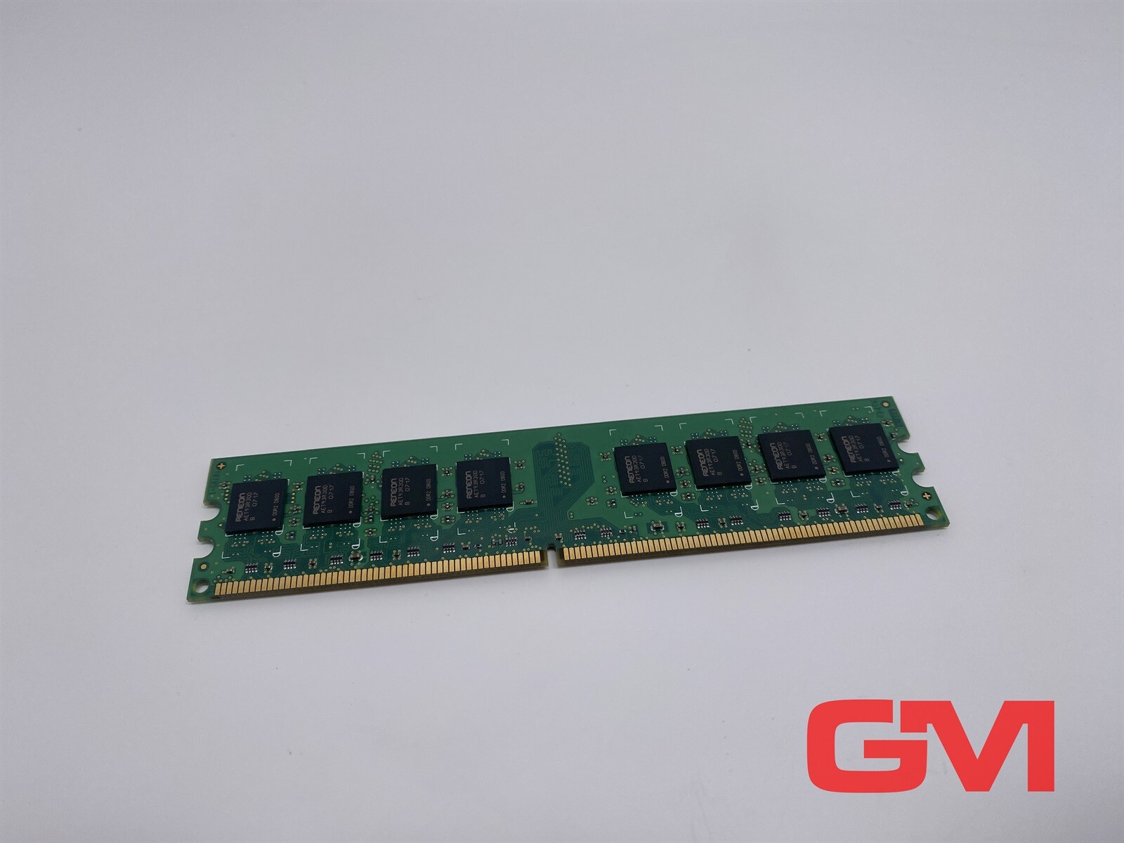 Aeneon Memory Module AET760UD00-30DB97X 1GB 2Rx8 PC2-5300U-555-12