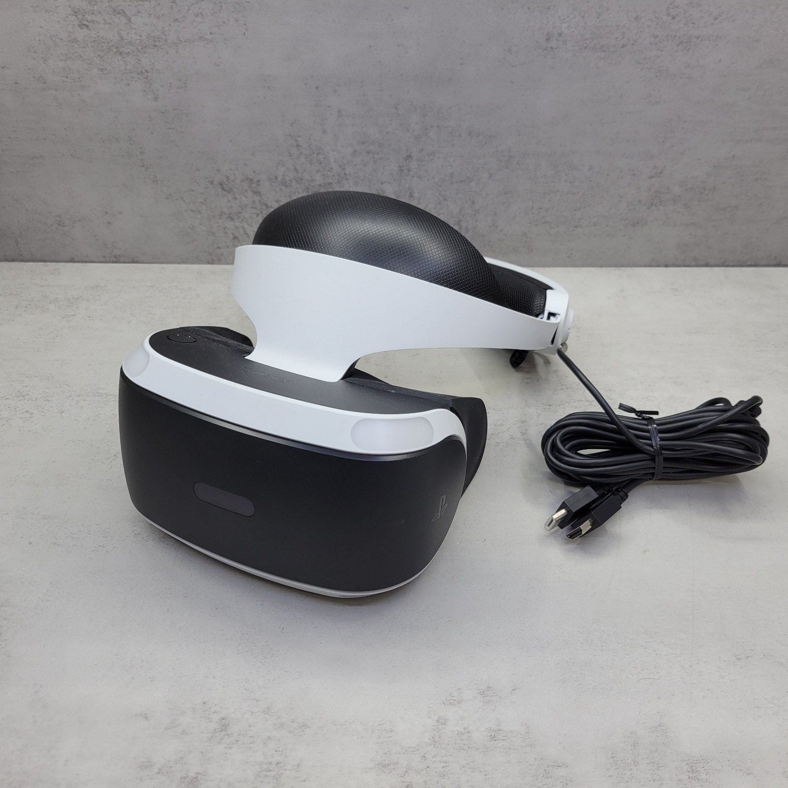 Sony PlayStation 4 PS4 VR Headset Only Gen 2 (CUH-ZVR2) [HEADSET ONLY !]