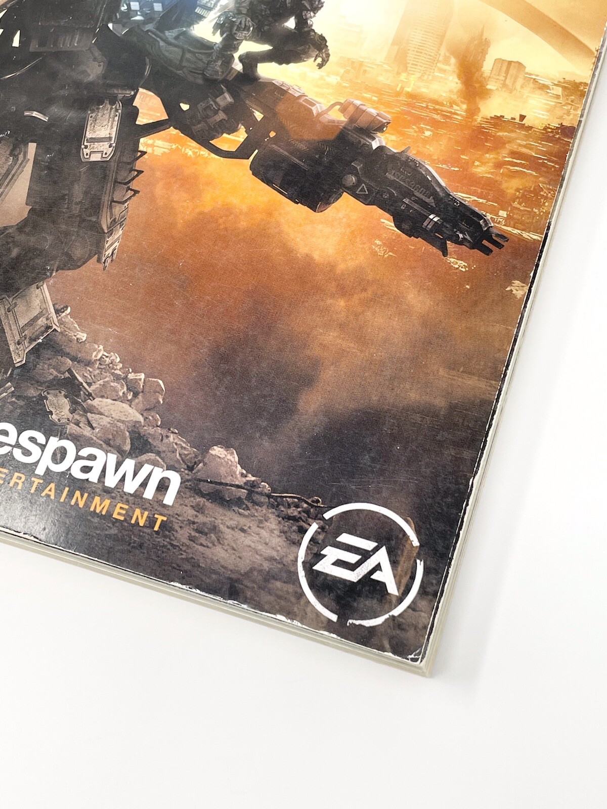 Titanfall Prima Official Game Guide Respawn Entertainment Paperback EA