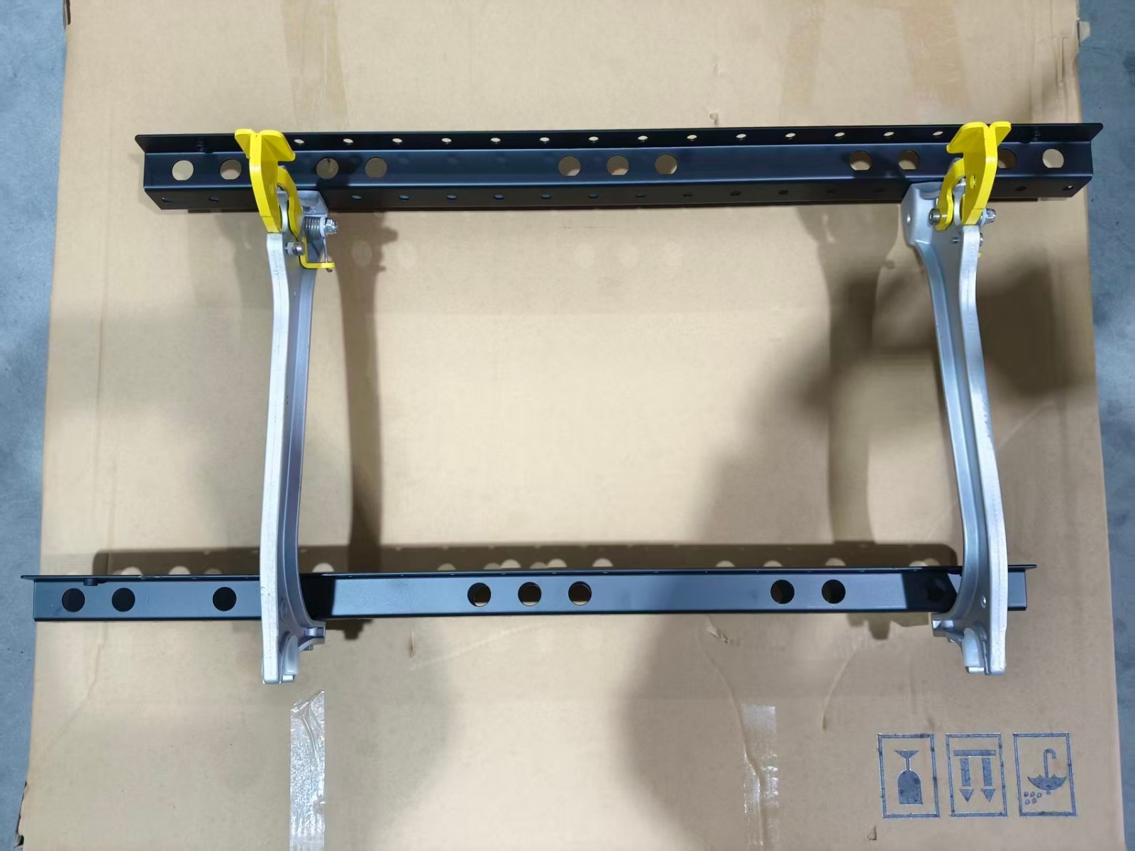 Fairing Panel Bracket SET Left Side For Freightliner Cascadia 2018-2024